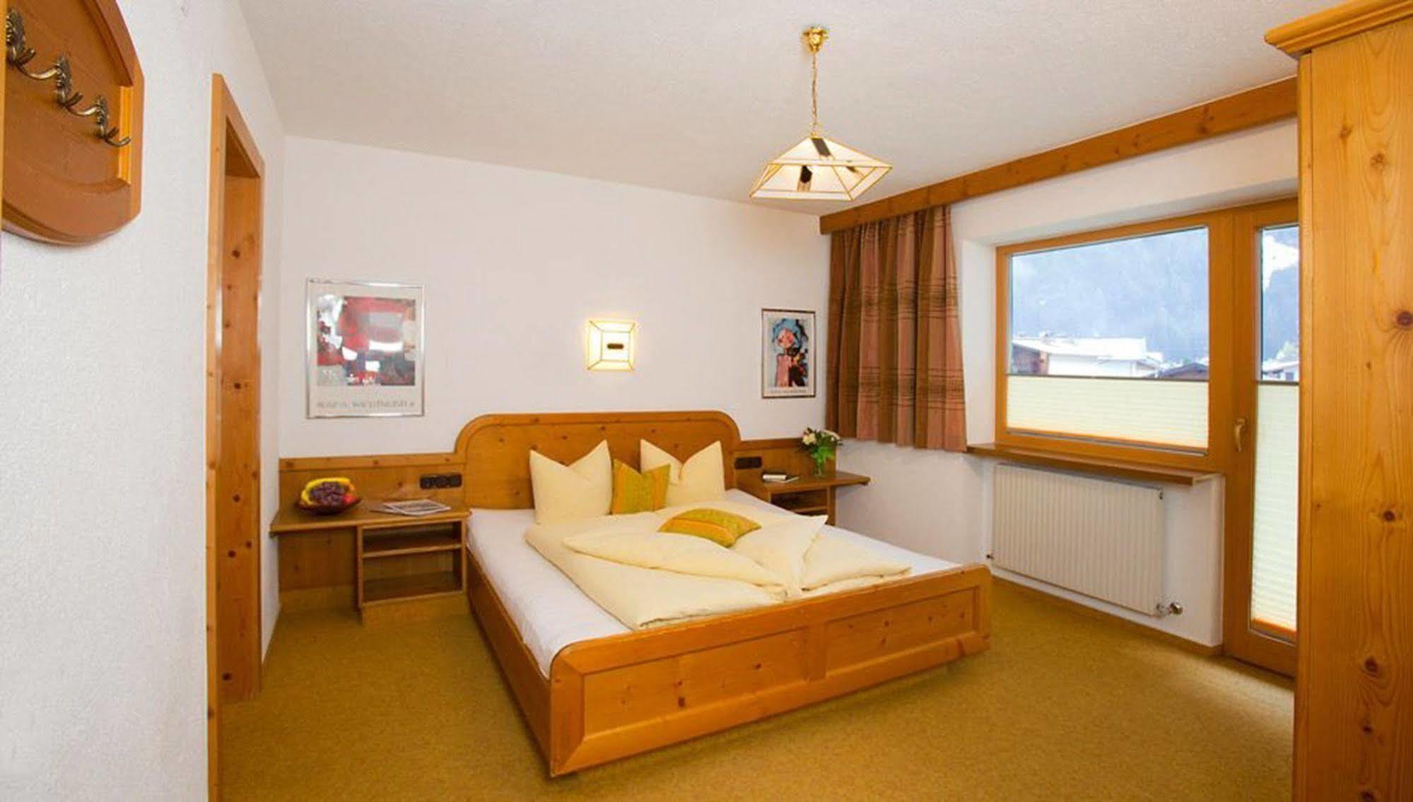Top Tirol Appartement Huben  Exterior foto
